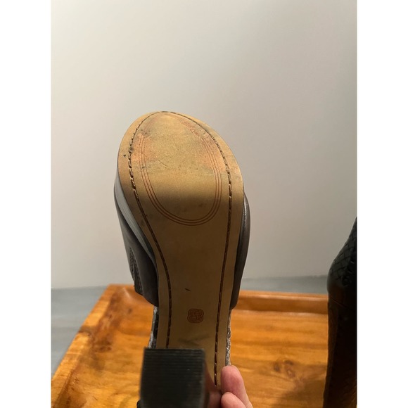 Elliott Lucca 'Bellina' Black Snake Print Braided Leather Pumps: Size 8.5 - Picture 8 of 9